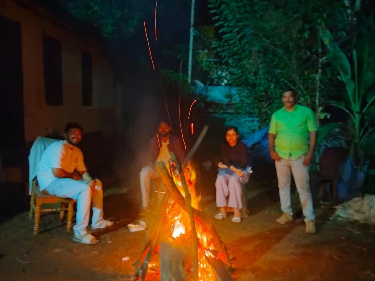 Riya Home Stay Munnar Anaviratty Εξωτερικό φωτογραφία