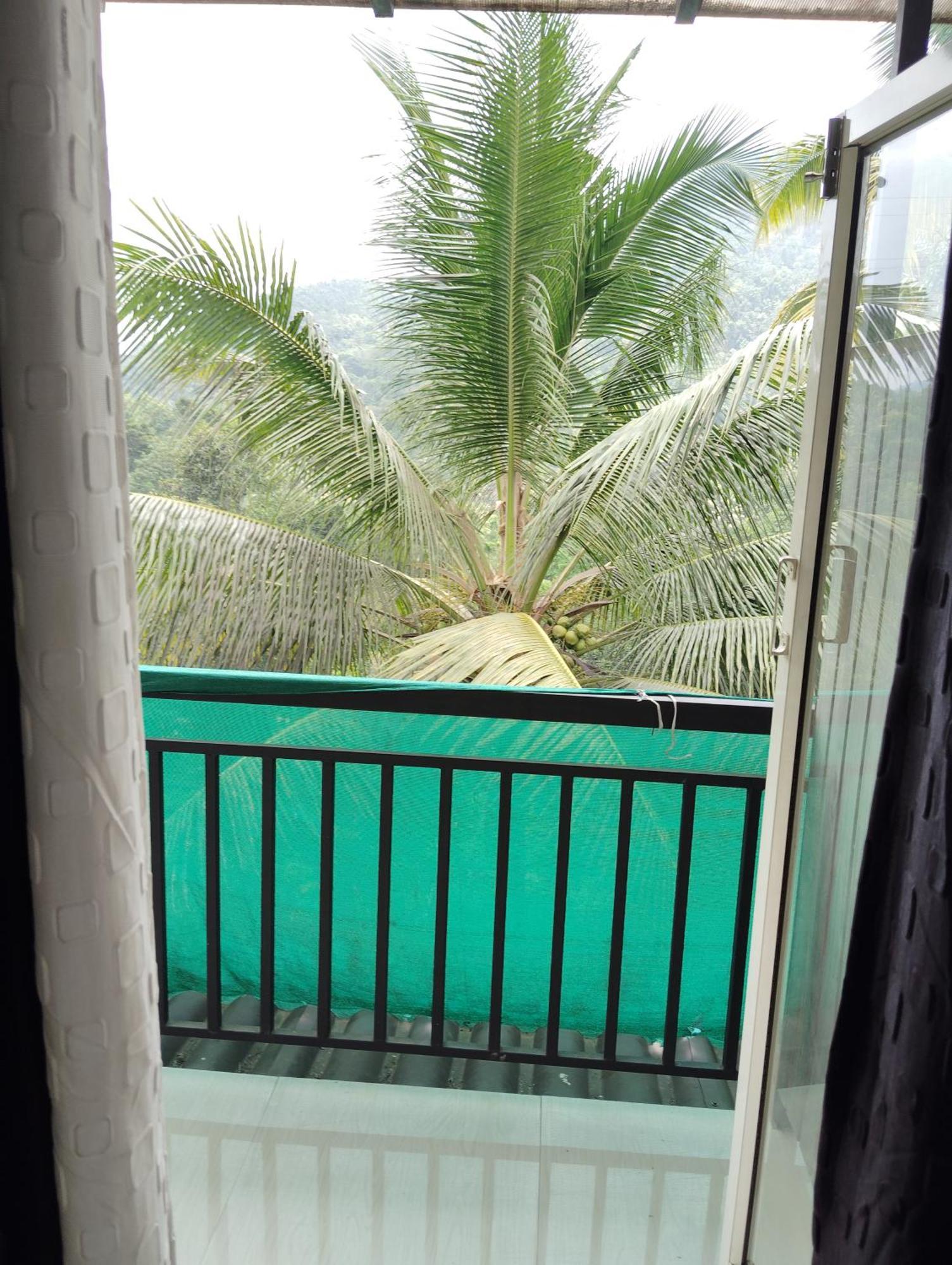 Riya Home Stay Munnar Anaviratty Εξωτερικό φωτογραφία