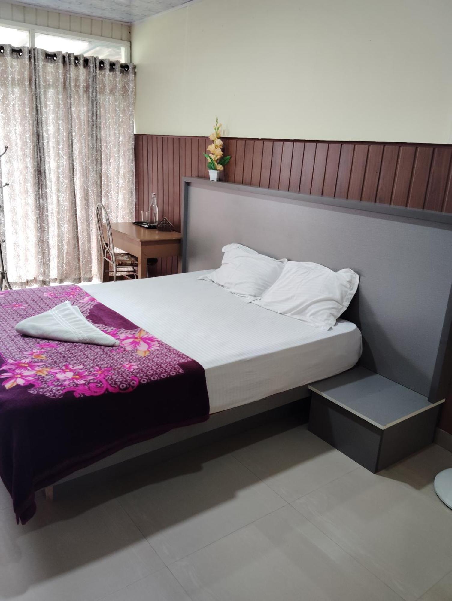 Riya Home Stay Munnar Anaviratty Εξωτερικό φωτογραφία